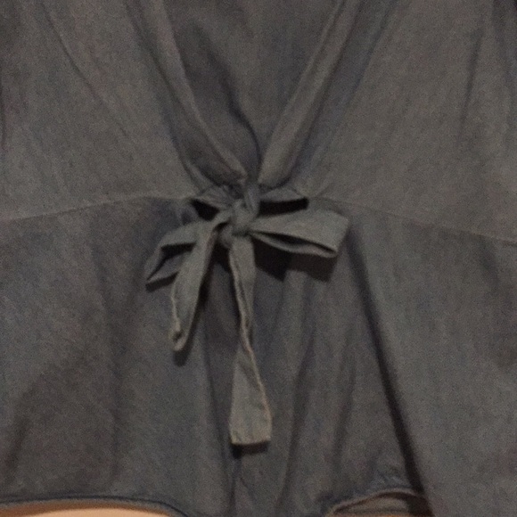 JW Style Blouse - Picture 3 of 10